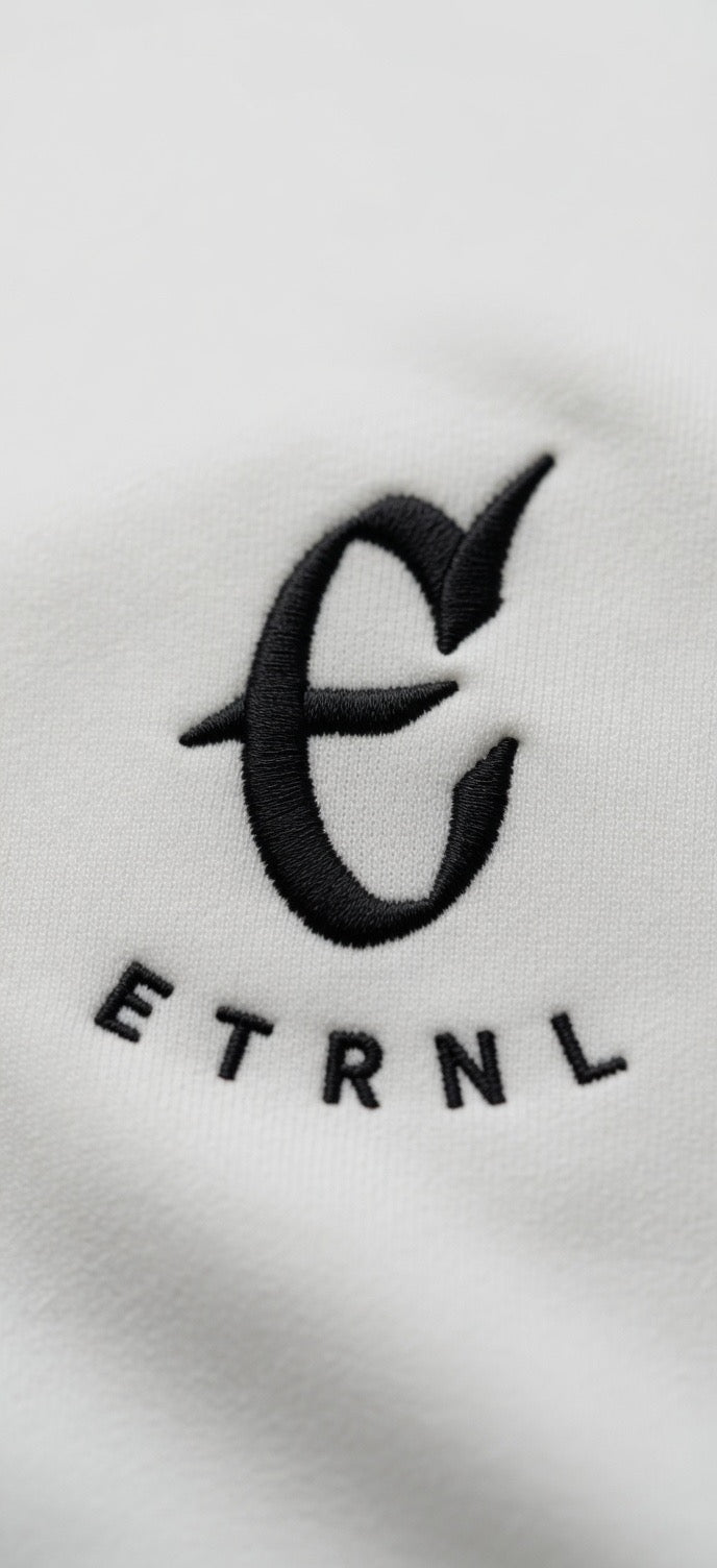 WHITE HEAVYWEIGHT HOODIE