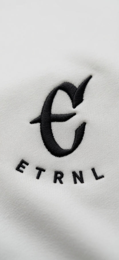 WHITE HEAVYWEIGHT HOODIE